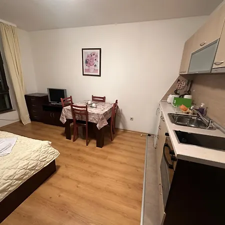 студио H208 в Aspen Golf & Ski Апартамент *