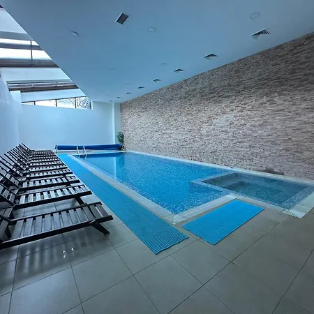 студио H208 в Aspen Golf & Ski Apartament
